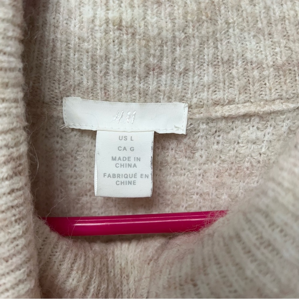 H&M Oversize Knit - Picture 5 of 6
